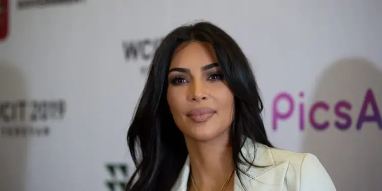 Ким Кардашьян