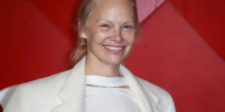 Памелы Андерсон