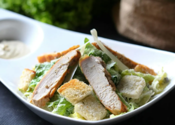 Салат «Цезарь»