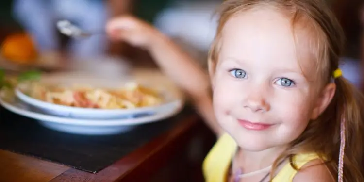 Два ресторана в Сакраменто предлагают бесплатную еду для детей на Пасху