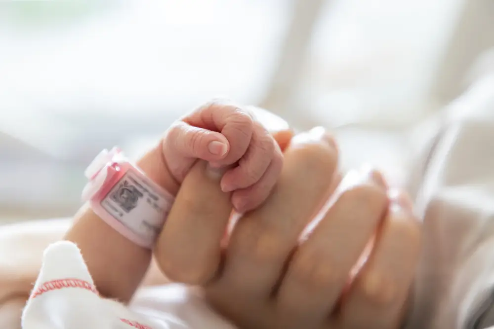 $5000 за рождение ребенка: в США хотят поощрять женщин к материнству