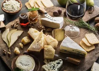 Как собрать cырную тарелку не хуже ресторанной