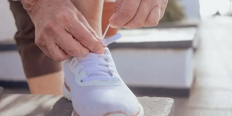 Американка отметила своё 100-летие пятиминутной планкой