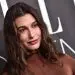 Хейли Бибер продала свою марку косметики за миллиард долларов