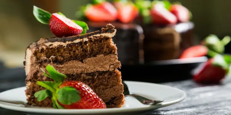 С тортом худеется лучше, чем без