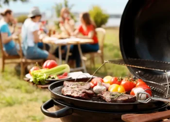 когда лучше выбросить еду в жаркую погоду