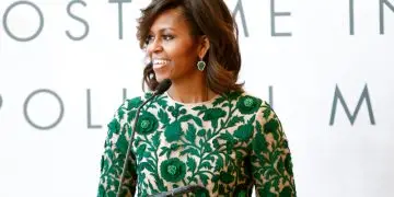 Мишель Обама выпускает книгу о моде и красоте в Белом доме