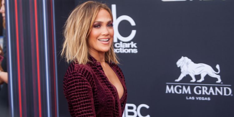 Дженнифер Лопес