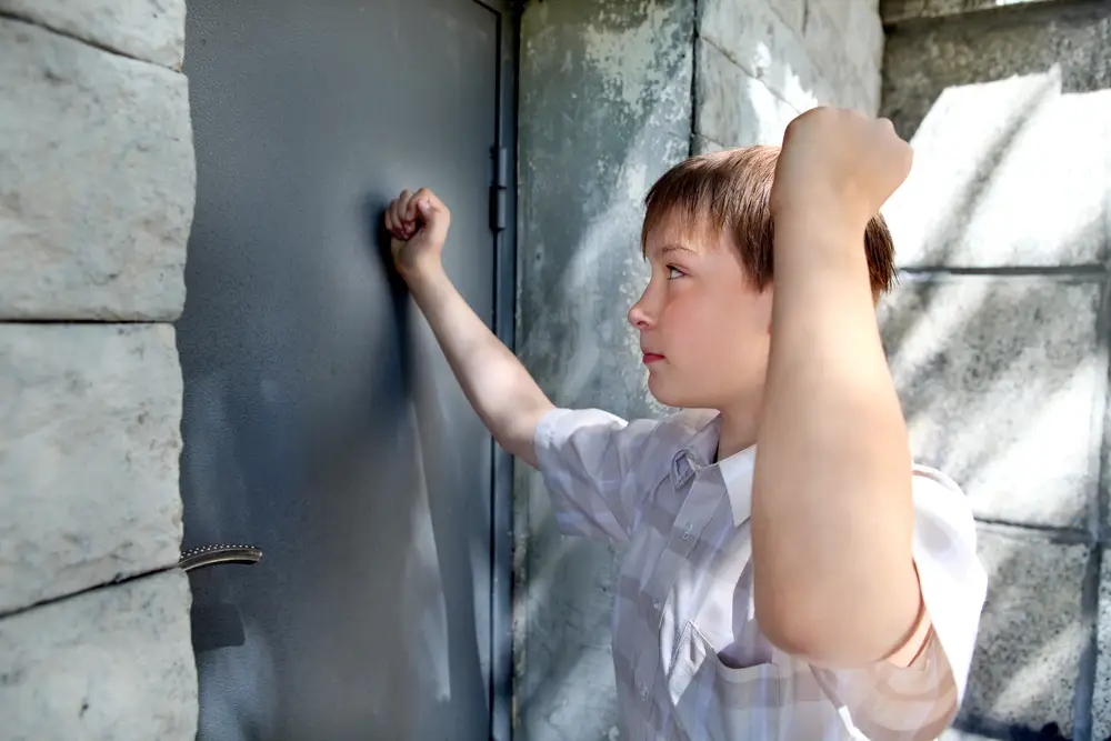 два новых опасных челленджа среди подростков