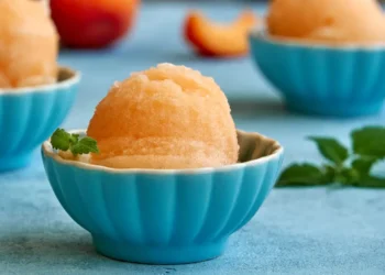 Персиковое мороженое на пахте