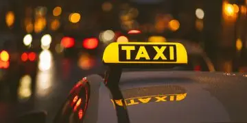 Безопасность женщин в такси