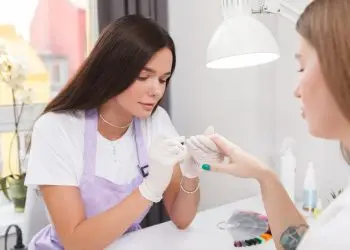 мастера маникюра в Калифорнии