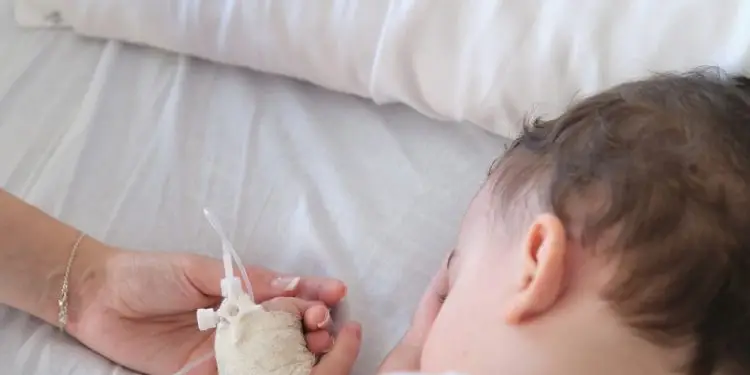 мать получила счета на $100 тысяч