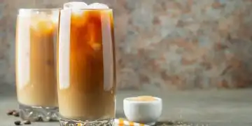 Как приготовить медовый айс латте на овсяном молоке