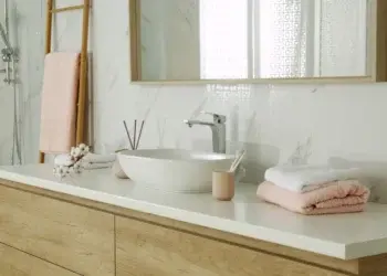 Не храните эти 6 вещей в ванной