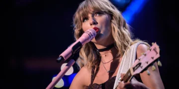 Тейлор Свиф