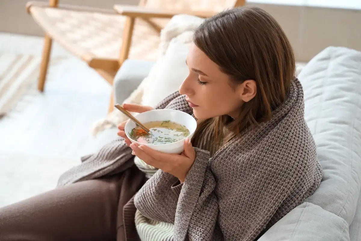 продукты при простуде и гриппе на столе