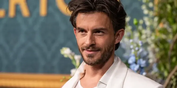 Джонатан Бэйли