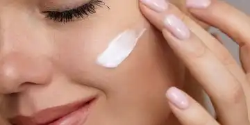 Что если вы наносите крем для лица неправильно?