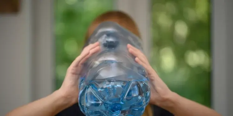 как понять, что вы пьёте опасное количество воды