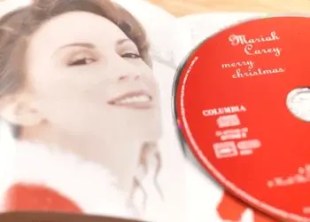 Рождественская коллекция Мэрайи Кэри на Amazon