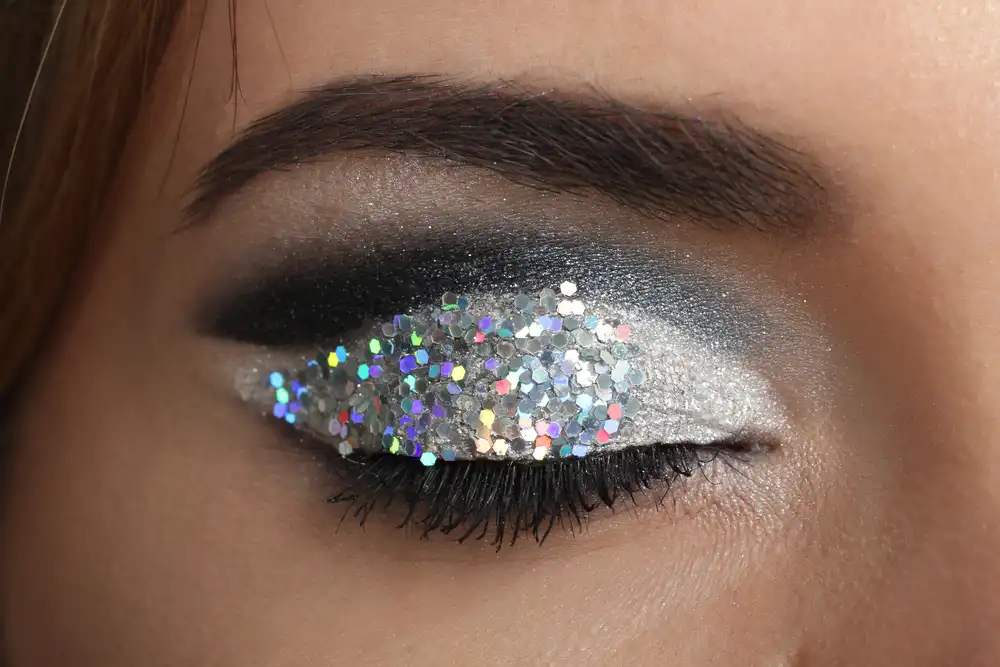 глиттер в косметике