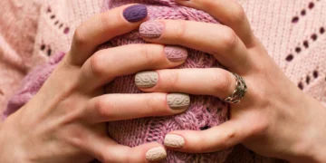 «Свитер на ногтях» возвращается: 7 трендов нейл-дизайна осени 2025