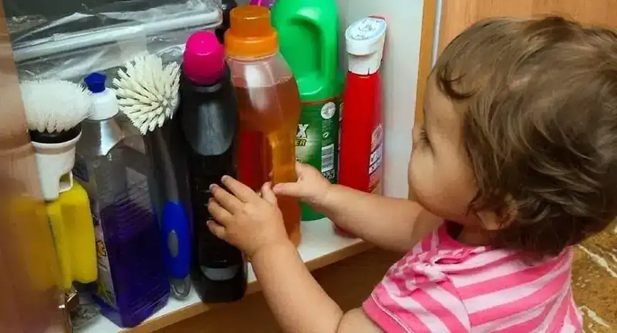 если ребенок проглотил средство для посудомойки?